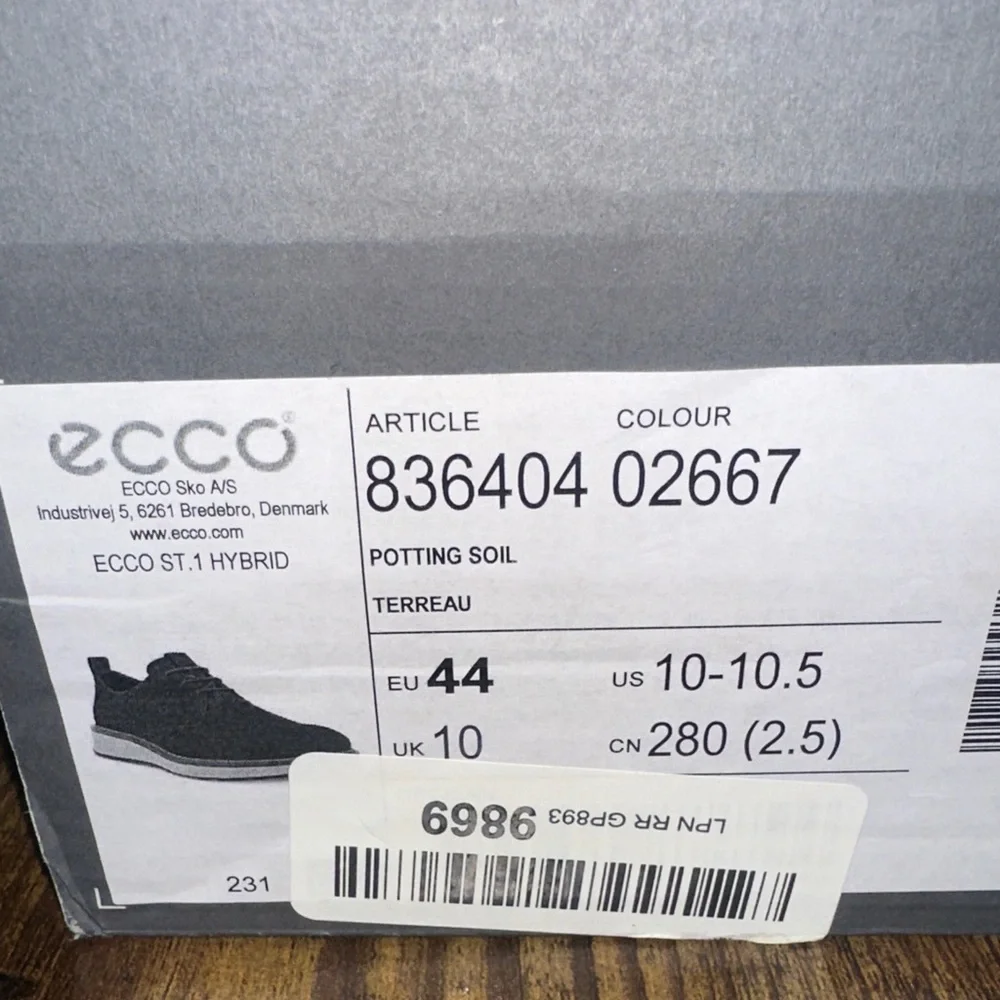 NIB ECCO ST.1 Hybrid Plain Toe Derby Men's Size 10 US / 44 EU Brown Nubuck
